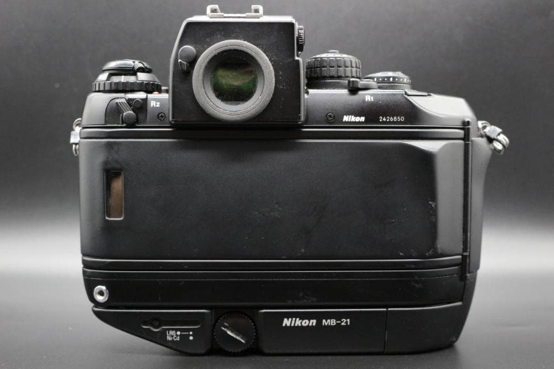 Nikon F4S ボディ MB-21 フィルムカメラ 一眼レフ ニコン
