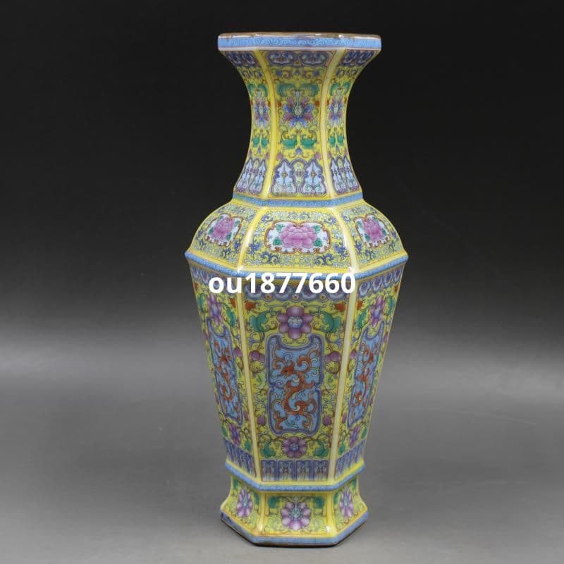 琺瑯彩蒔絵満工花柄の六方花瓶 景徳鎮 陶磁器 装飾品 現代工芸品 美術品 置物