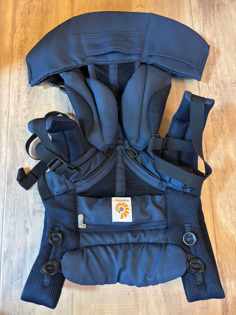 美品 エルゴ オムニ360 クールエア メッシュ　抱っこ紐