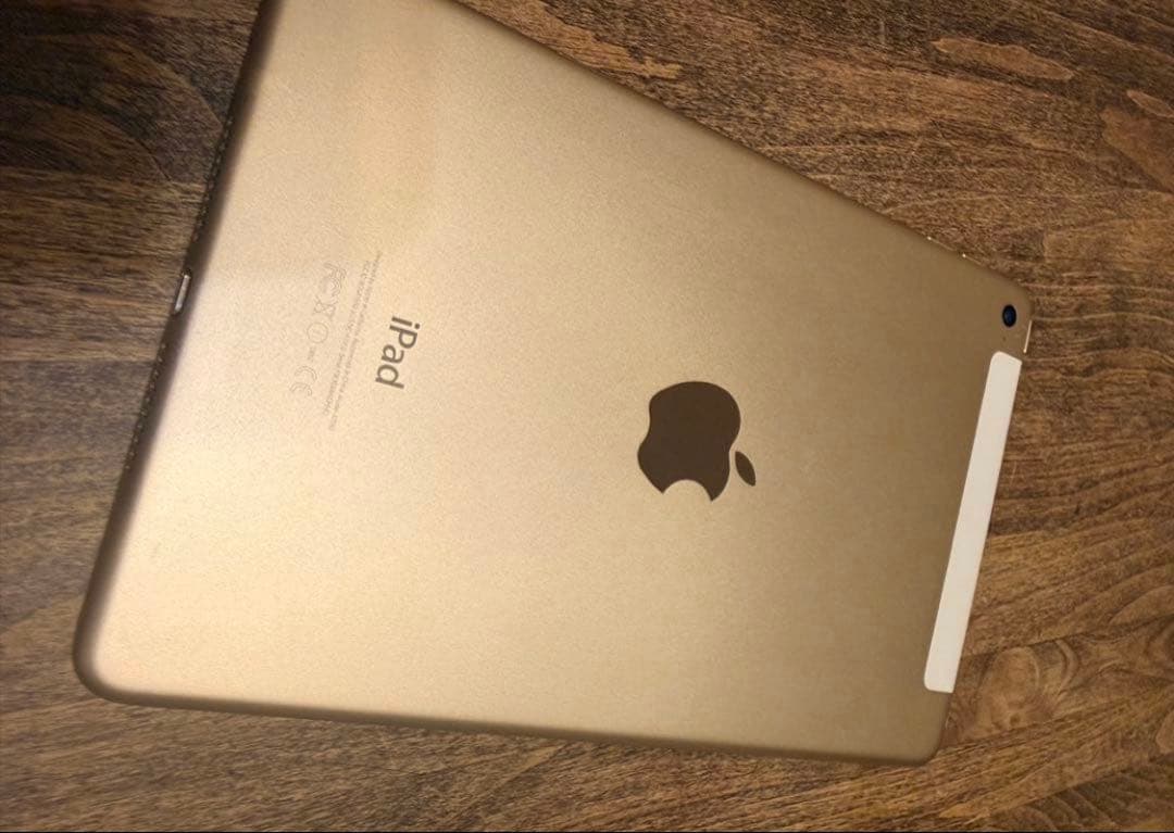 美品　Apple iPad mini 4 128G ゴールド　ケース付き