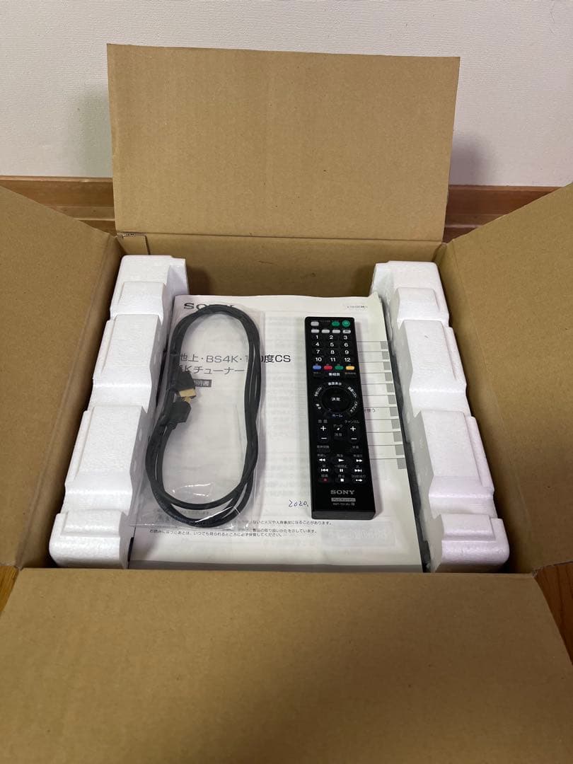 SONY 4Kチューナー　DST-SHV1