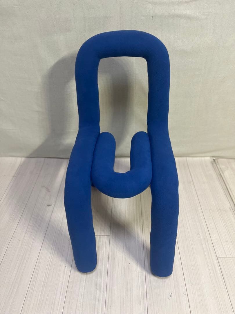 ダイニングチェア Moustache chair