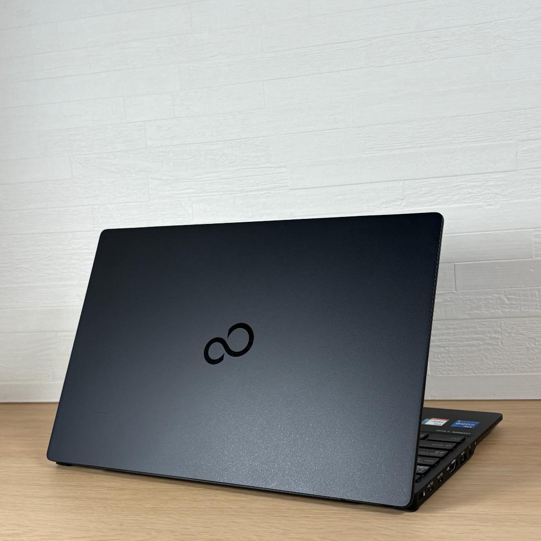 富士通　11世代i5　ノートパソコン　Windows11　オフィス付き　17