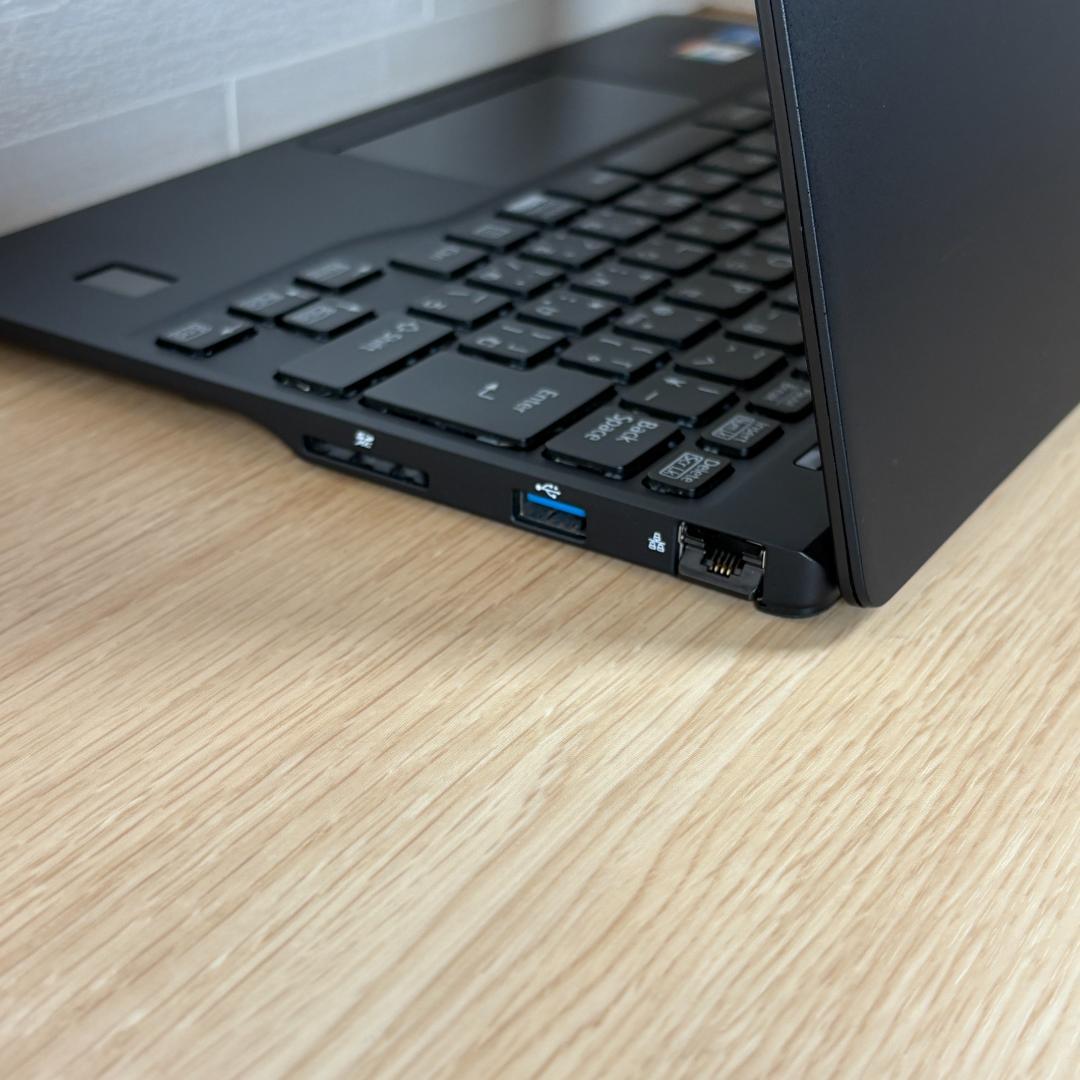 富士通　11世代i5　ノートパソコン　Windows11　オフィス付き　17