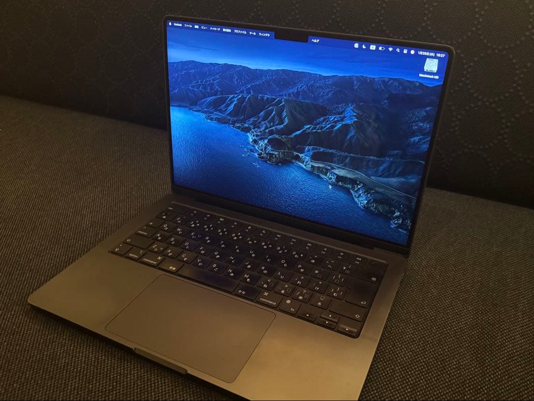 【美品】MacBook Pro 14インチ M3 Pro 18GB 512GB