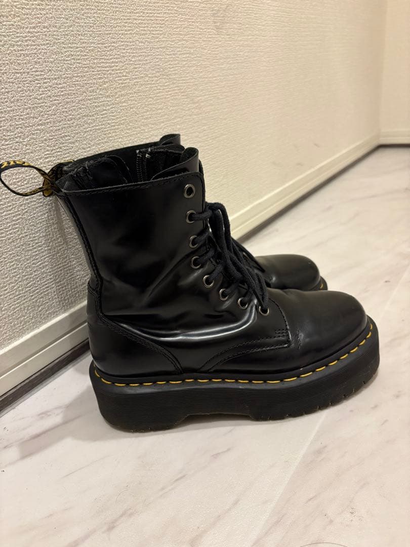 Dr. Martens Jadon 8ホールブーツ　ダブルソール