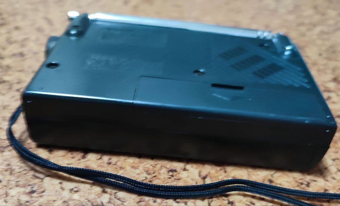 ソニー ICF-SW22 9バンド FM/SW/MWレシーバー　おまけ電池付き