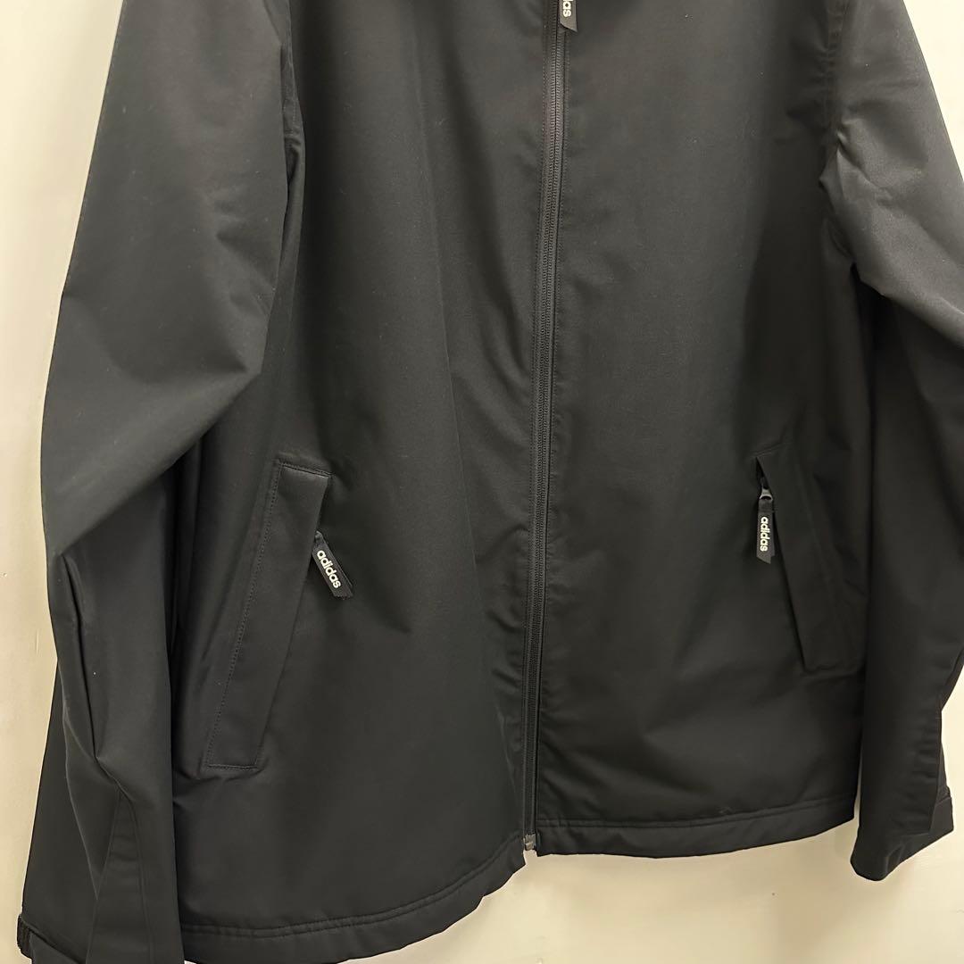 【新品】adidas スノーウェア　ジャケット　ウェア　スノーボード　Mサイズ