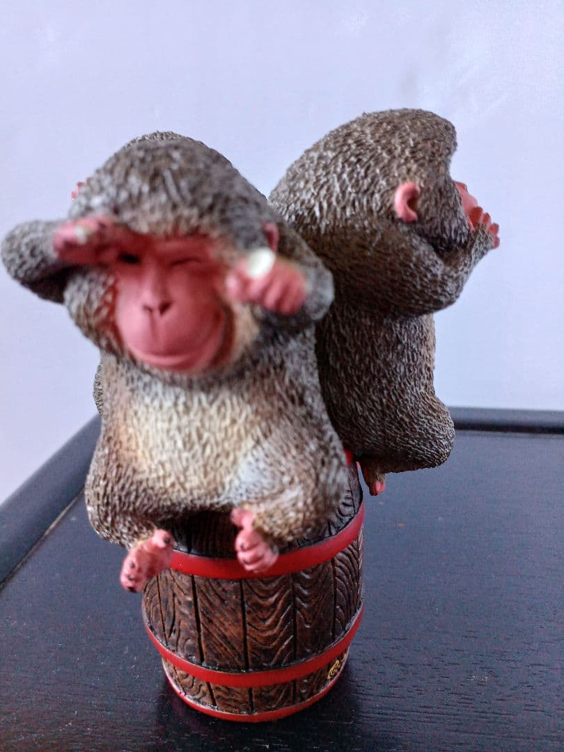 朝隈俊男さん　干支指人形2016年 樽申　サイン入り　訳あり