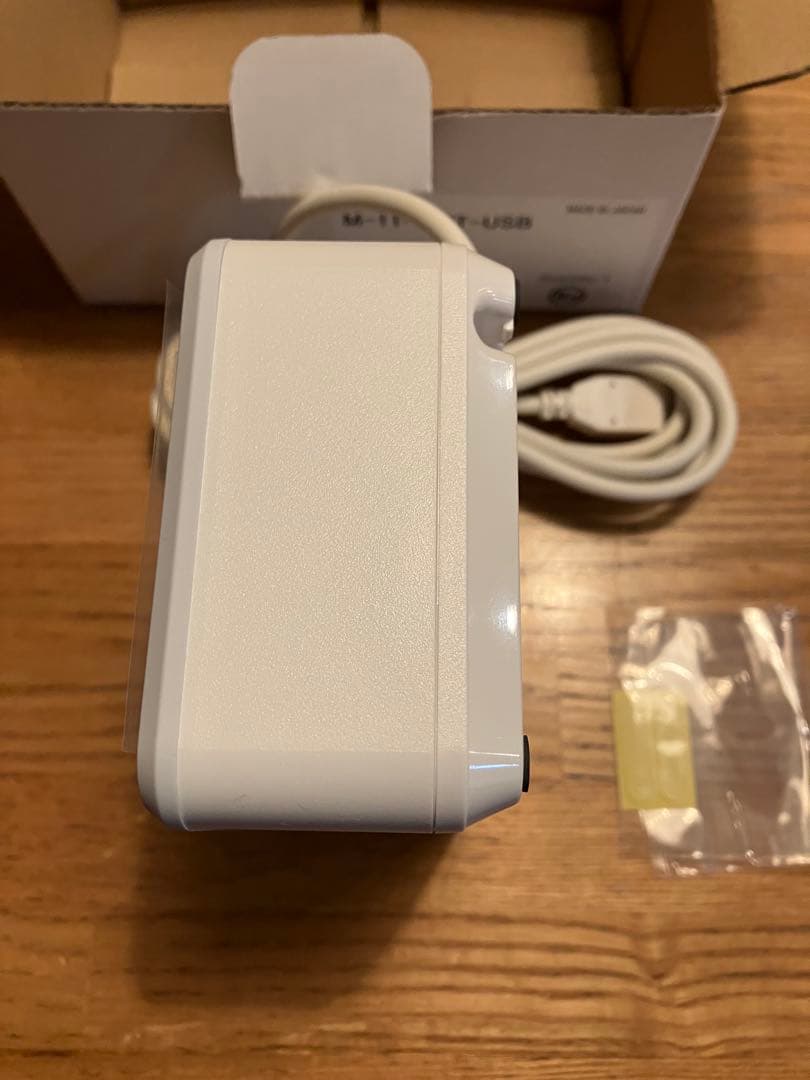 M-11-WHT-USB バーコードリーダー