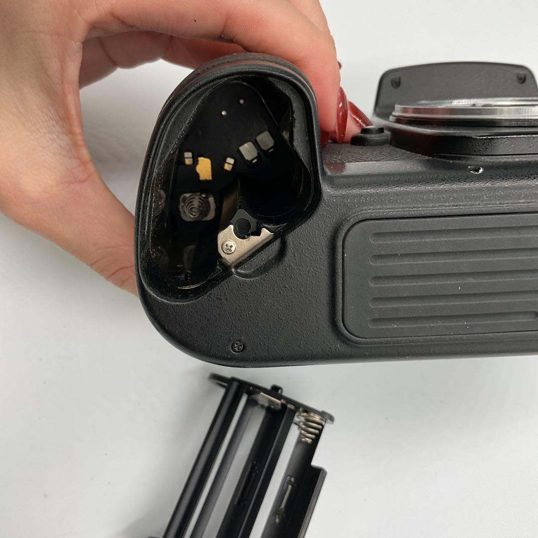 K4082 Nikon F100 一眼レフカメラ