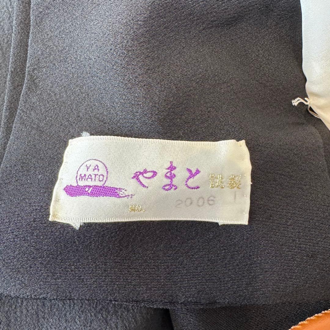 超美品　黒留袖　正絹　袷　広衿　現代　163裄64.5 金　金彩　曼荼羅柄　赤