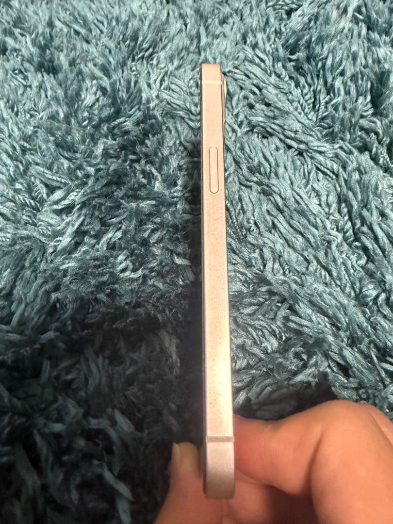 Apple iPhone 13 ホワイト 本体 SiMフリー