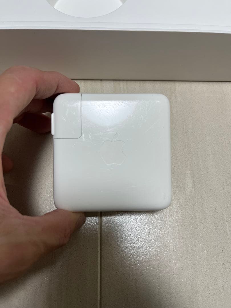 MacBook本体 Macbook Pro 13 2018 1TB 16GB