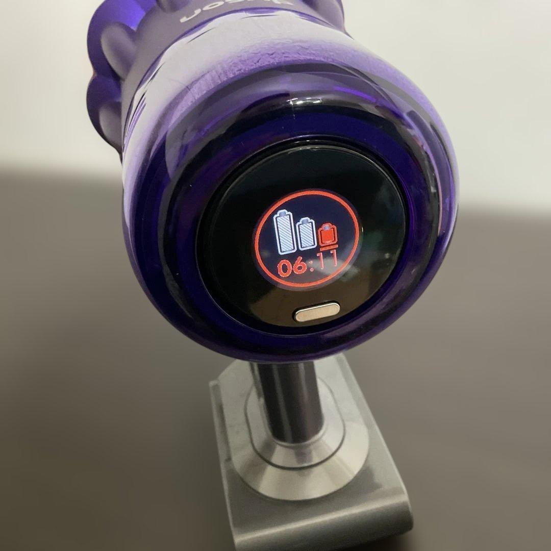 32. 『美品』Dyson Digital Slim Fluffy SV18