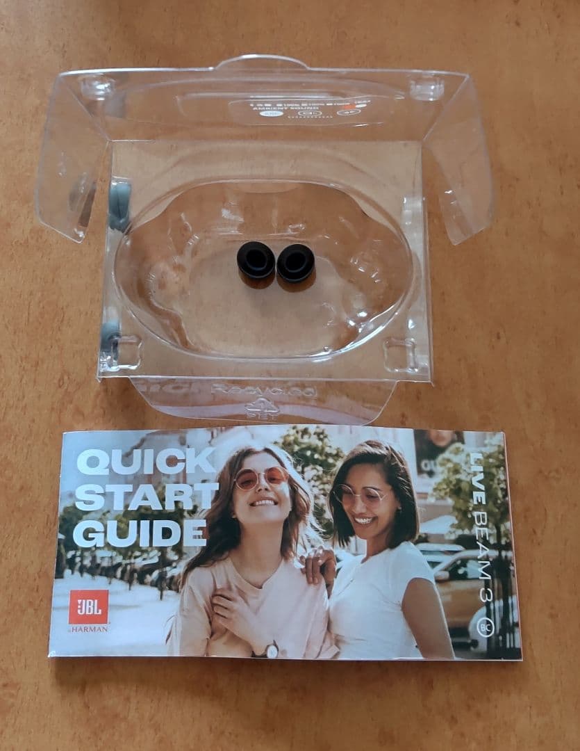 送料込み　美品　JBL LIVE BEAM 3 ワイヤレスイヤホン　ブラック