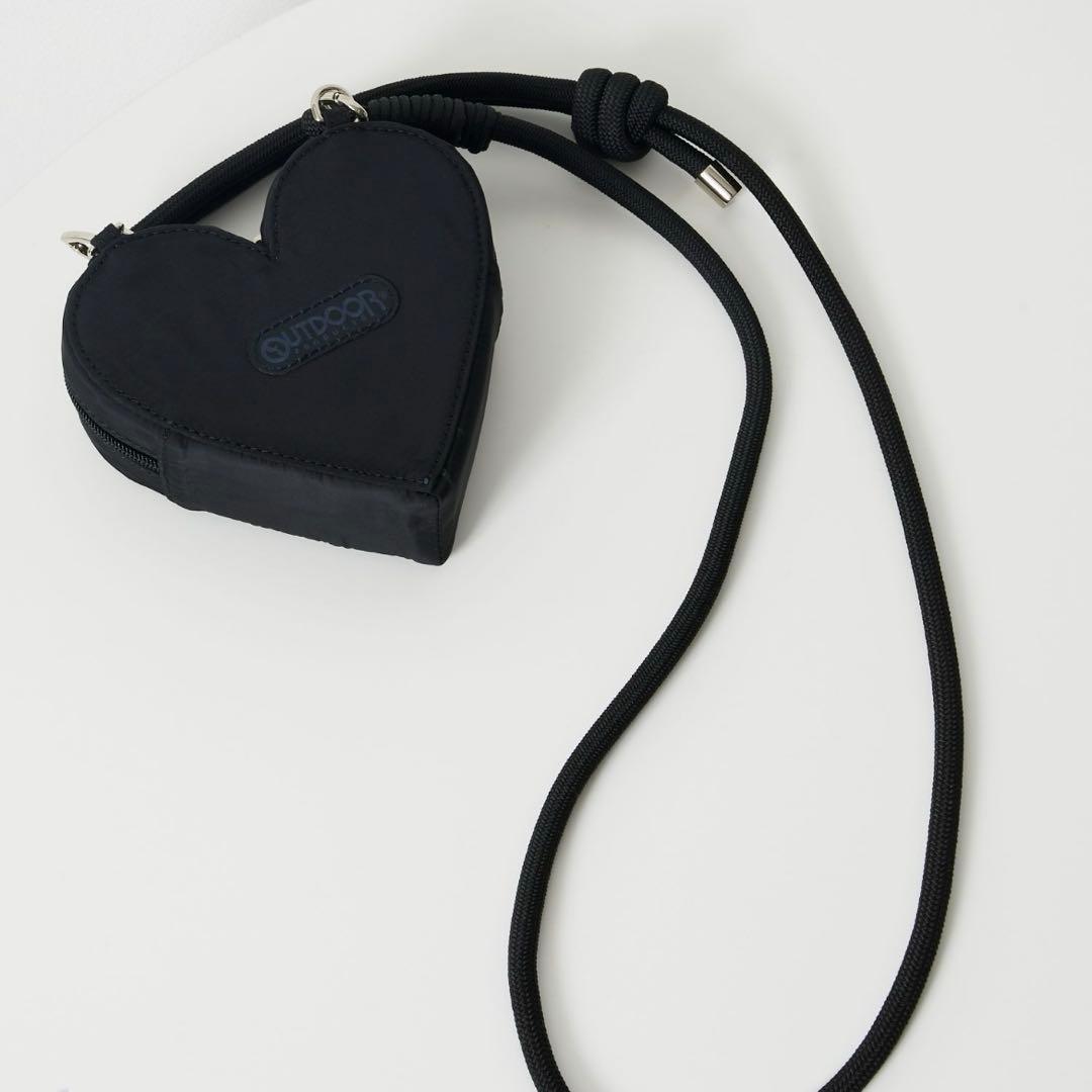 BASICKS × OUTDOOR PRODUCTS ハートミニショルダーバッグ