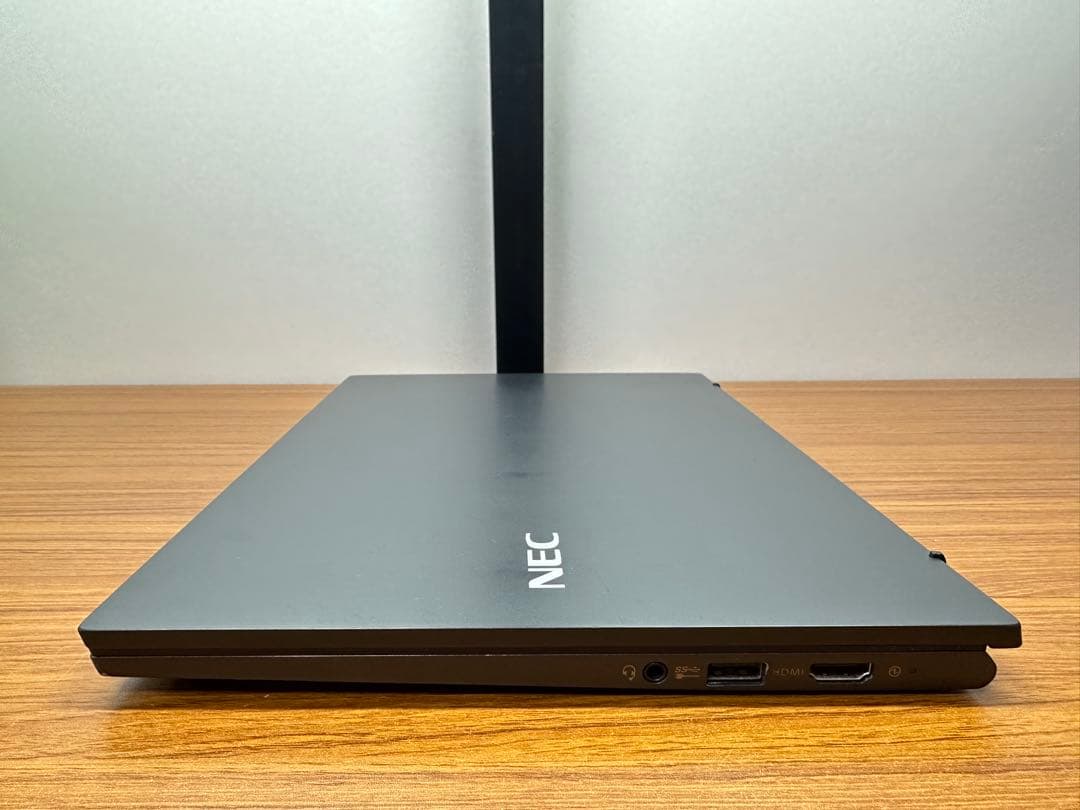 NEC PC-VKT45G i5-1155G7 14インチ 8/512Gb