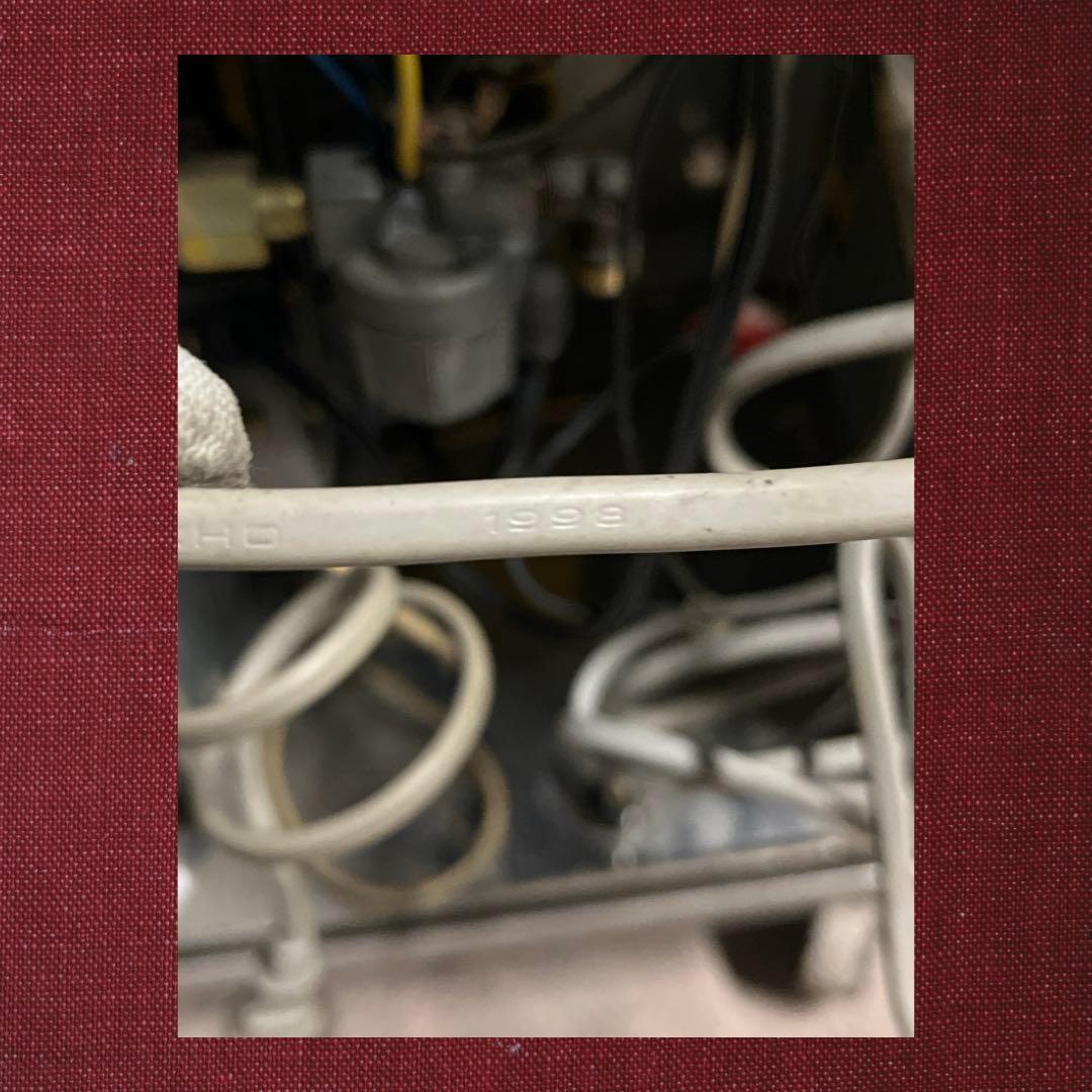 石油ボイラー 長府製作所 CBS-380GF 給湯専用 減圧式1998年製。