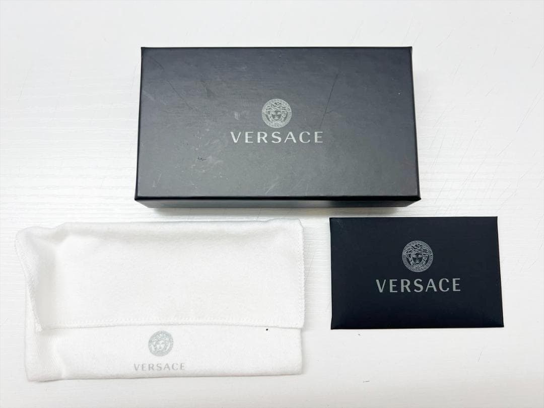 美品　ヴェルサーチ　メデューサ　グレカ　ナイロンキャンバス　キーリング