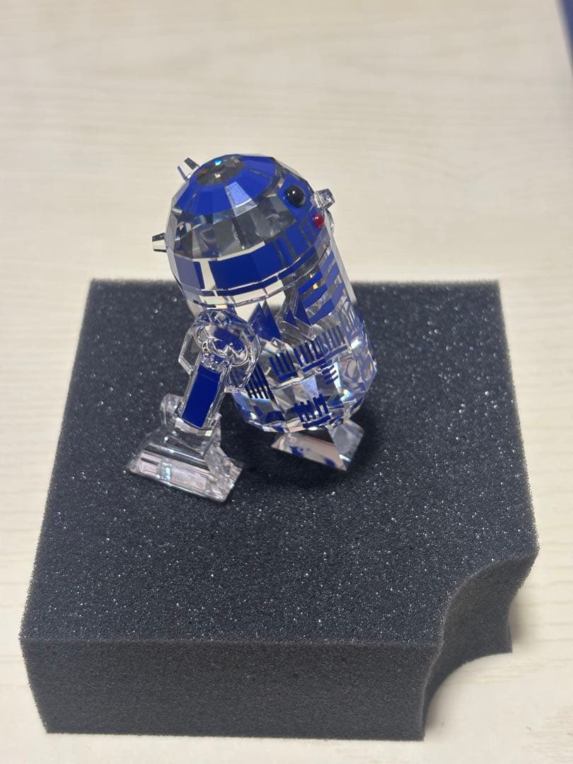 スワロフスキー R2D2クリスタル置物 (スターウォーズ)
