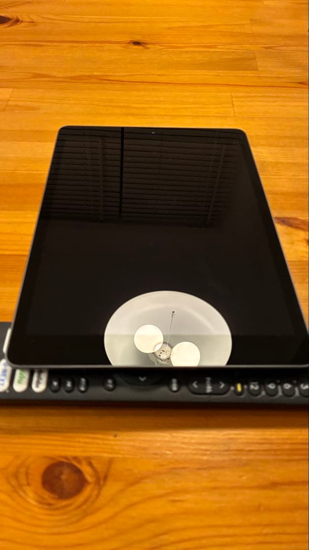 iPad第8世代 32GB wi-fiモデル スペースグレー