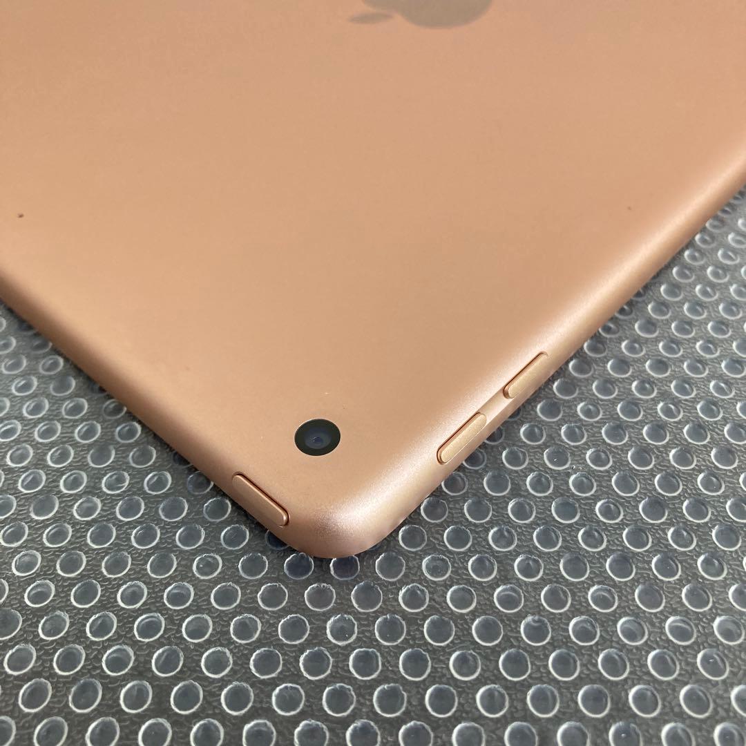 1019 電池最良好☆比較的美品☆iPad6 第6世代 32GB WIFIモデル