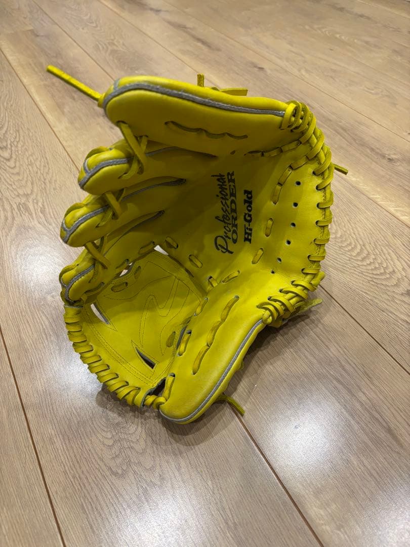 w*e様 Hi-Gold一般硬式投手オーダーグローブ！高校野球対応品！ほぼ新品！