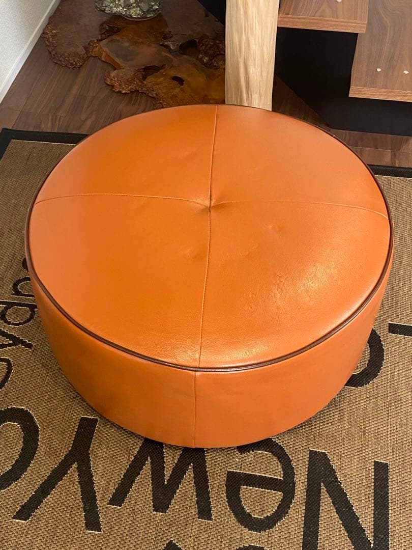 IDC大塚 L/S エルエススタイリッシュ オットマン／ガラストップテーブル