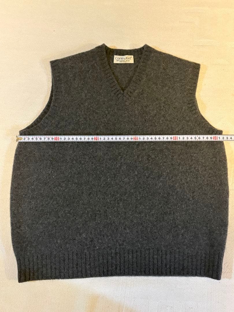 ダークグレー Vネック ベスト Mサイズ相当　カシミア