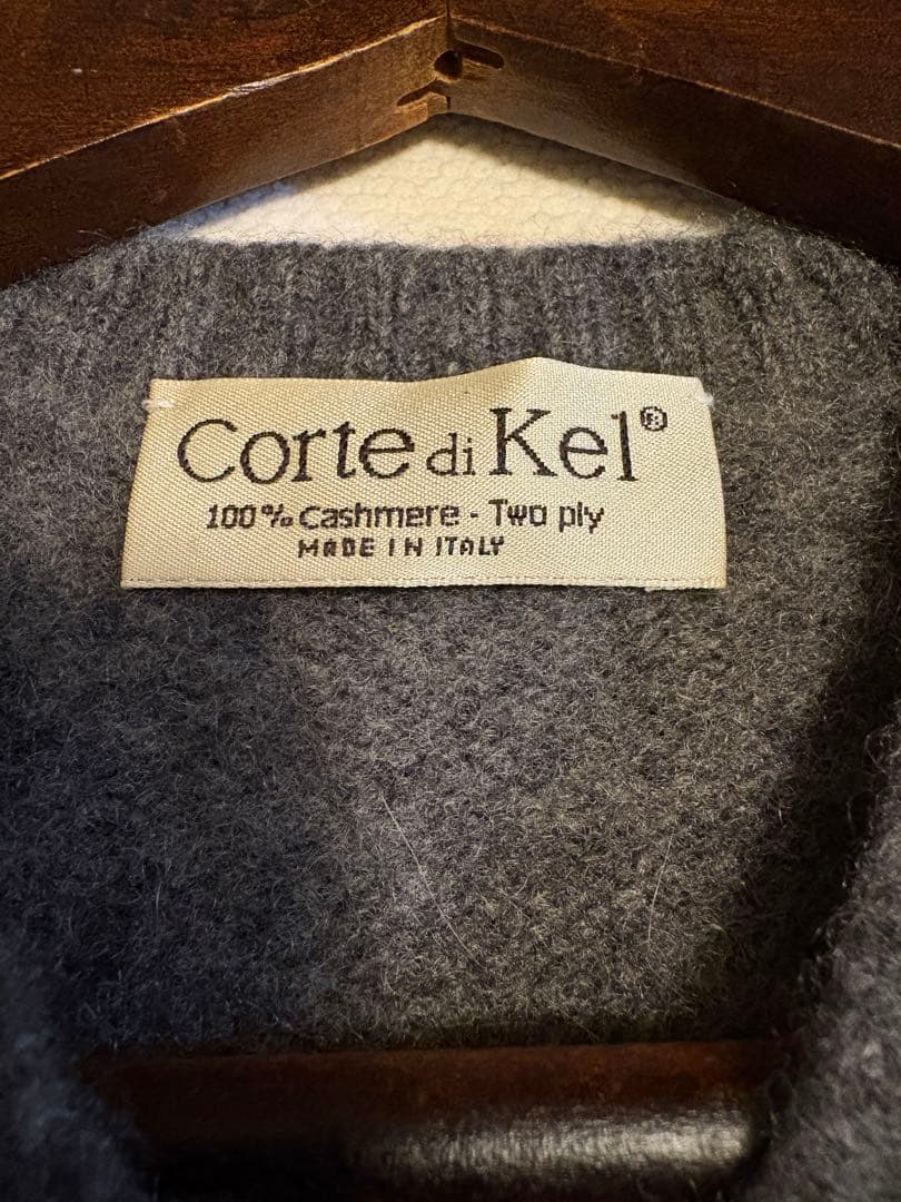 ダークグレー Vネック ベスト Mサイズ相当　カシミア