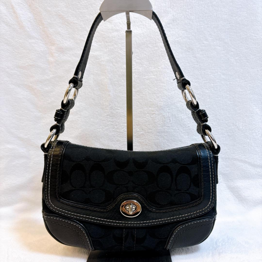 【美品✨】コーチ　ワンショルダー　シグネチャー　ターンロック　y2k バッグ