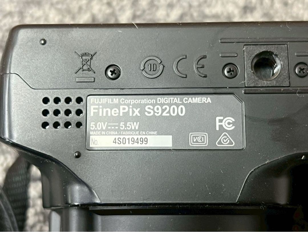 SI346☆美品☆富士フィルム☆カメラ☆FinePix S9200☆動作品