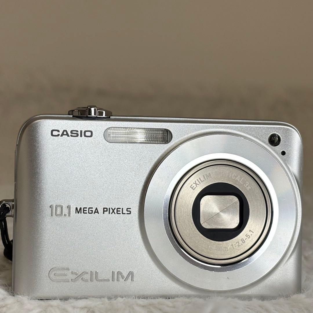 CASIO カメラ　EX-Z1050 SDカード　説明書 コンデジ　動作品