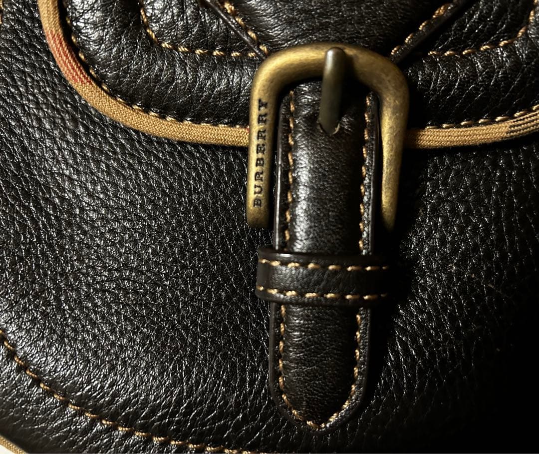 バーバリーバッグ未使用に近い