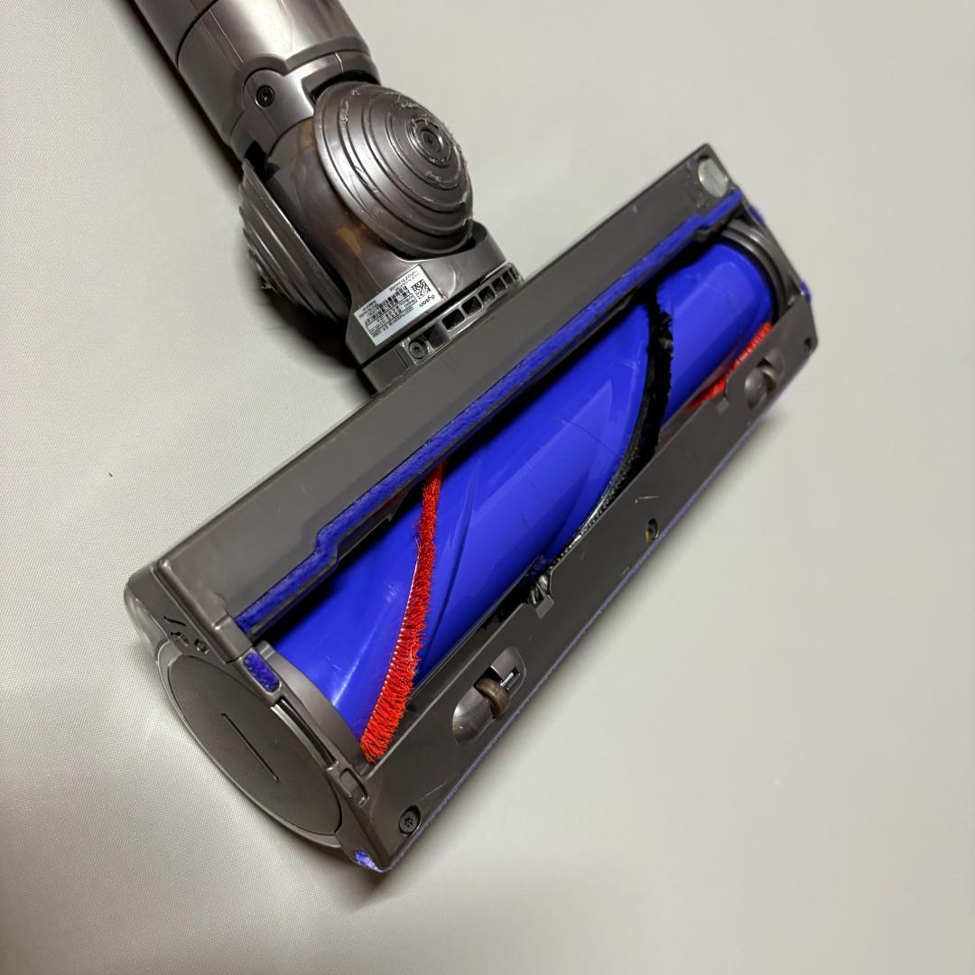 ★すさまじい吸塵力！ダイソンV7！新品バッテリー交換・完全清掃メンテ済み★