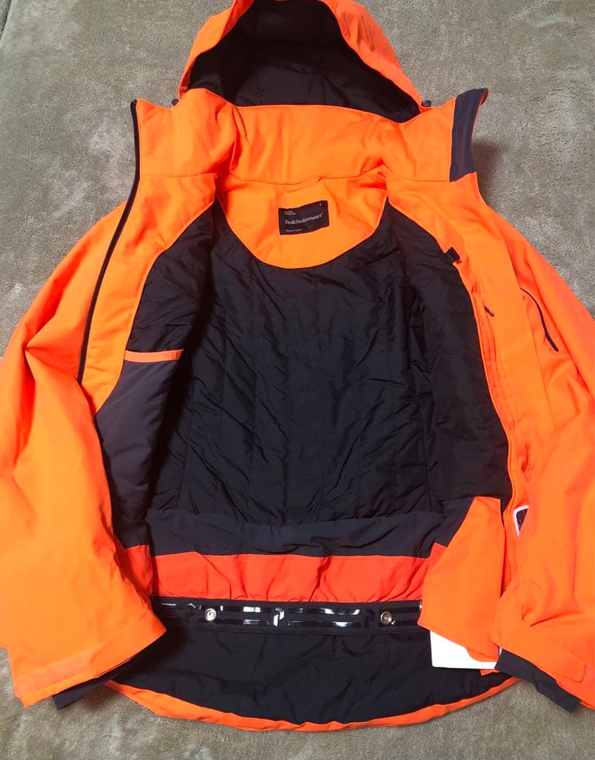 Sale❣️Peak Performance Animaスキーウェア上下セット