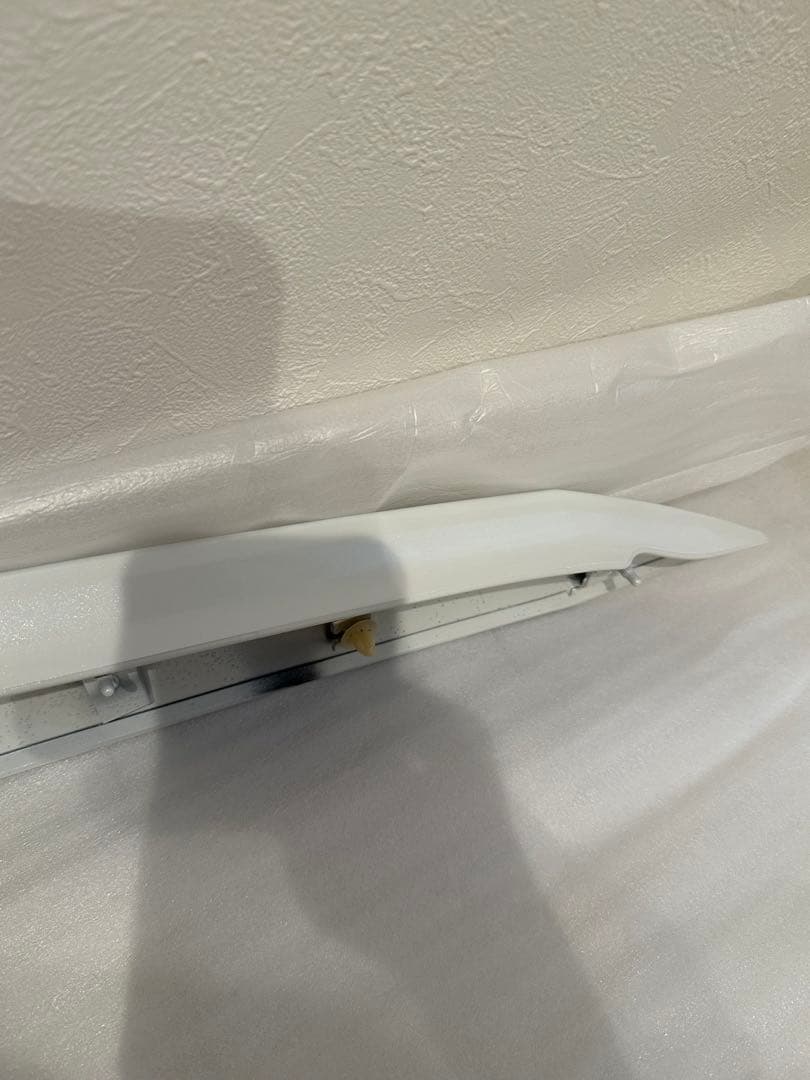 トヨタ 30アルファード　純正　フードトップモール　 ホワイトパール