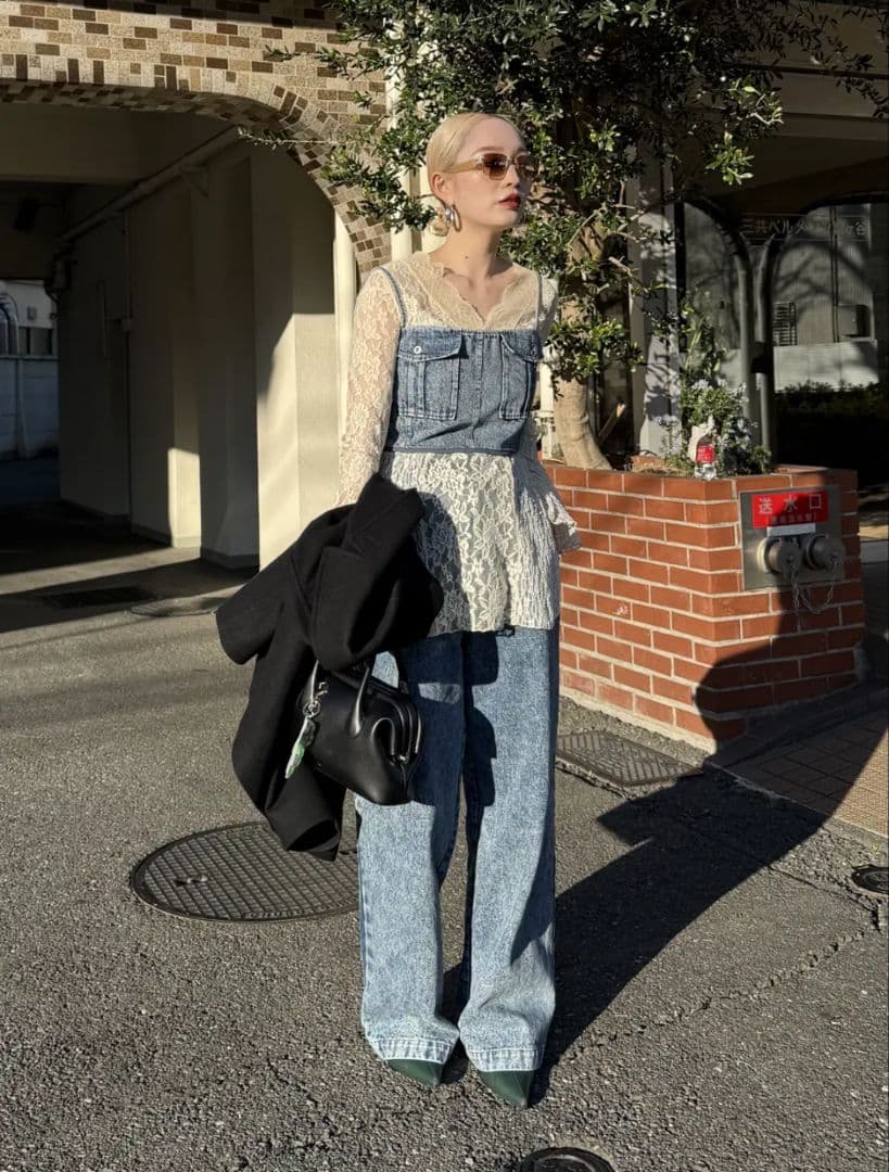 【新品　タグ付き】安値　Ameri COMBINATION LACE TOP