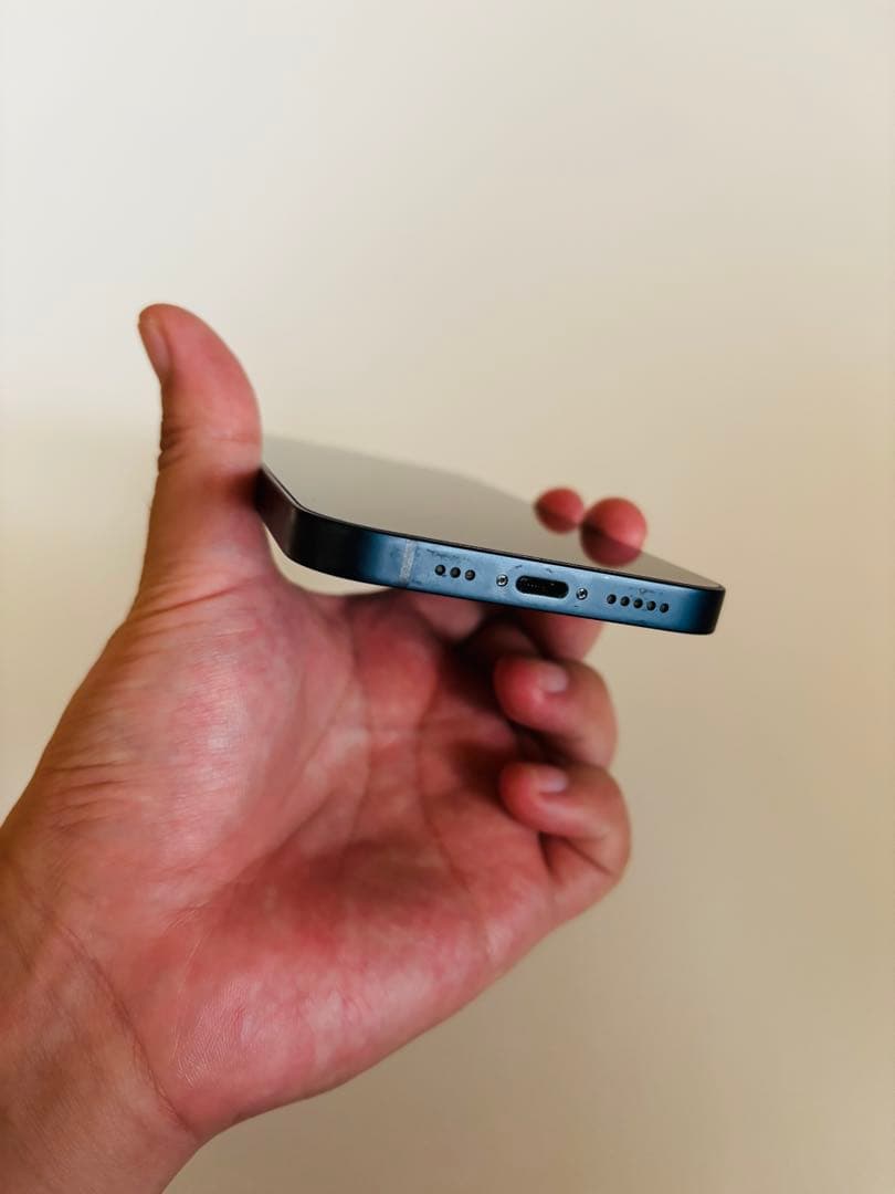 【美品！箱・付属品付き】 iPhone 13 128GB本体　即購入OK！