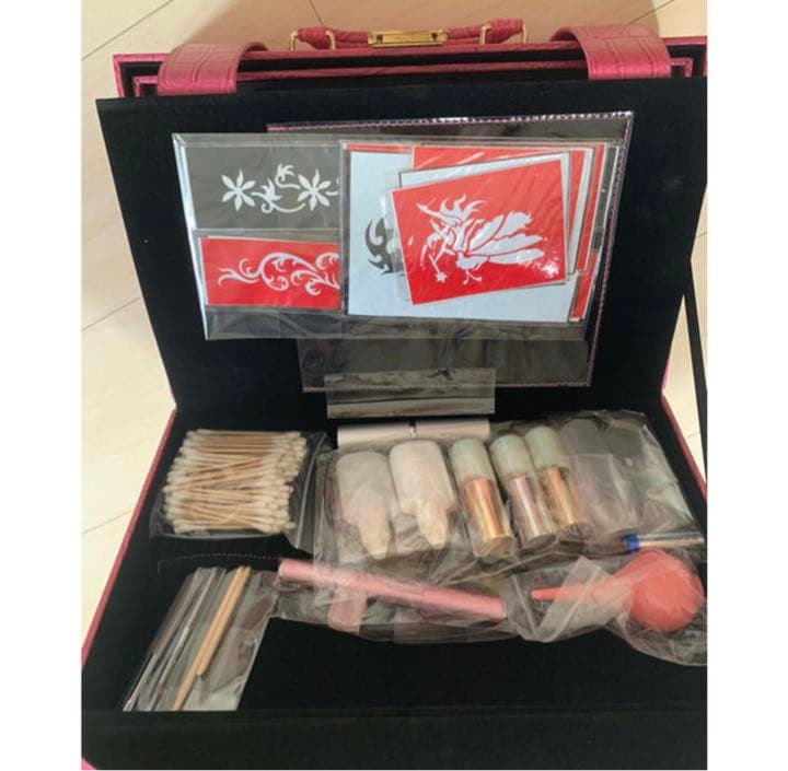 す*ん様 【（定価9万円以上）新品未使用】超お得！ボディジュエリーセット