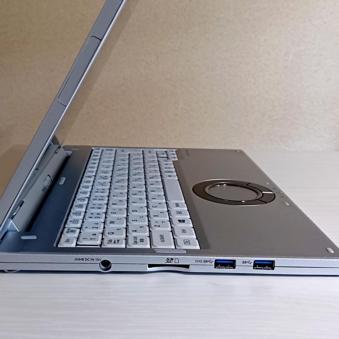 即日発送/すぐ使える/2in1タブレット/バッテリ良/Win11/ 快速SSD