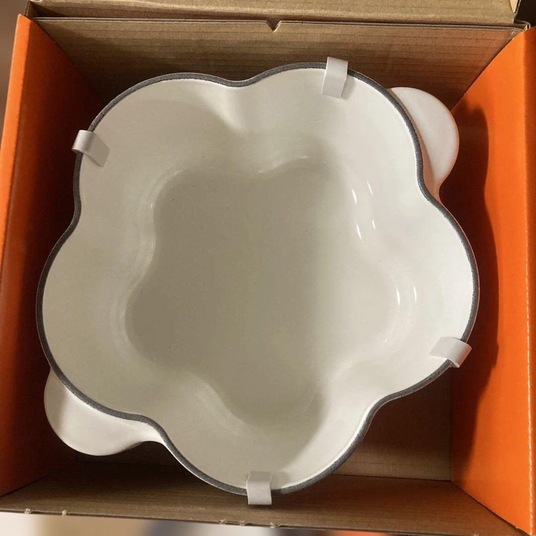 【新品未使用】ル・クルーゼ　両手鍋 ココットフルール★限定パウダーピンク20cm