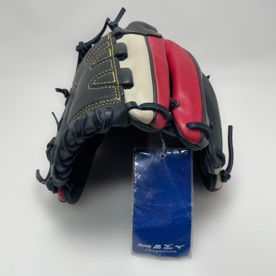 ミズノ✨グローバルエリート✨投手用　グラブ　グローブ　定価30,800円　NEO