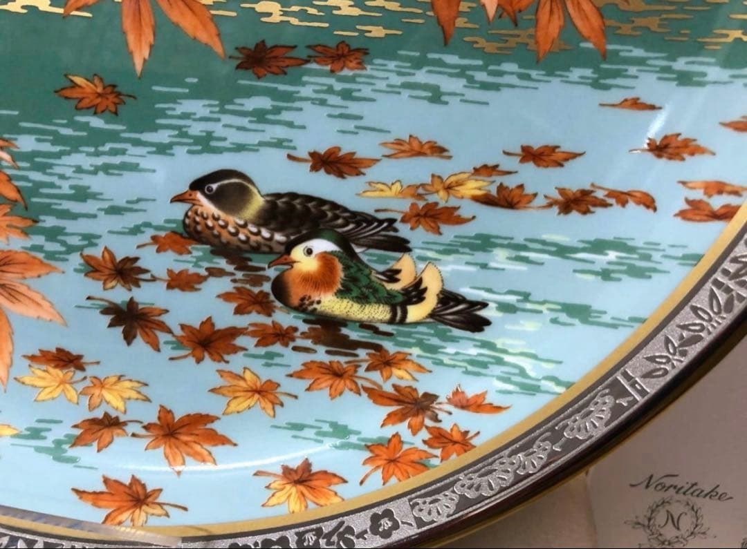 未使用/特価❕ノリタケ/スタジオコレクション/秋＊紅葉/絵皿/１点　　飾り皿