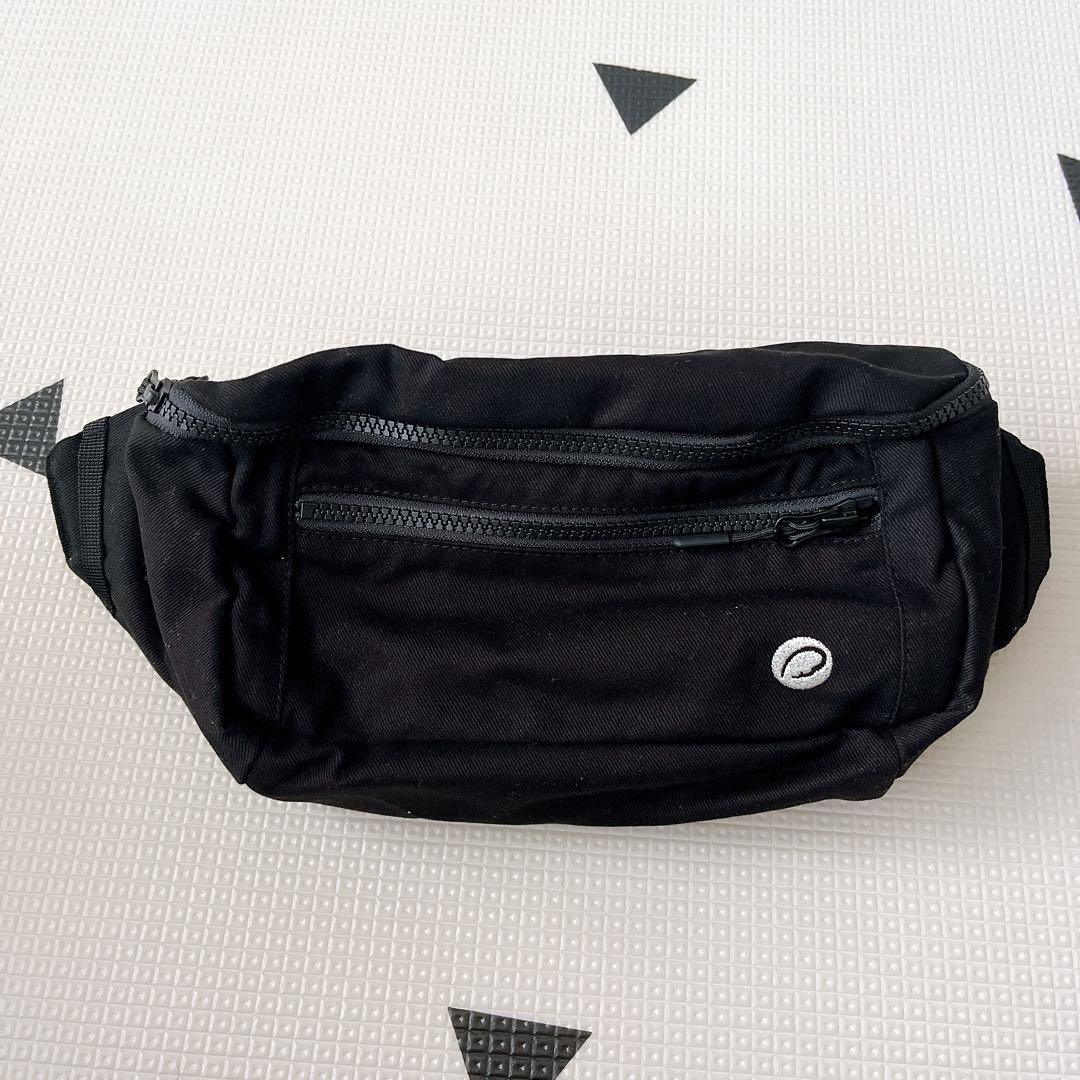 【美品】グスケット365抱っこ紐Plus（抱っこ紐+バッグ）ブラック