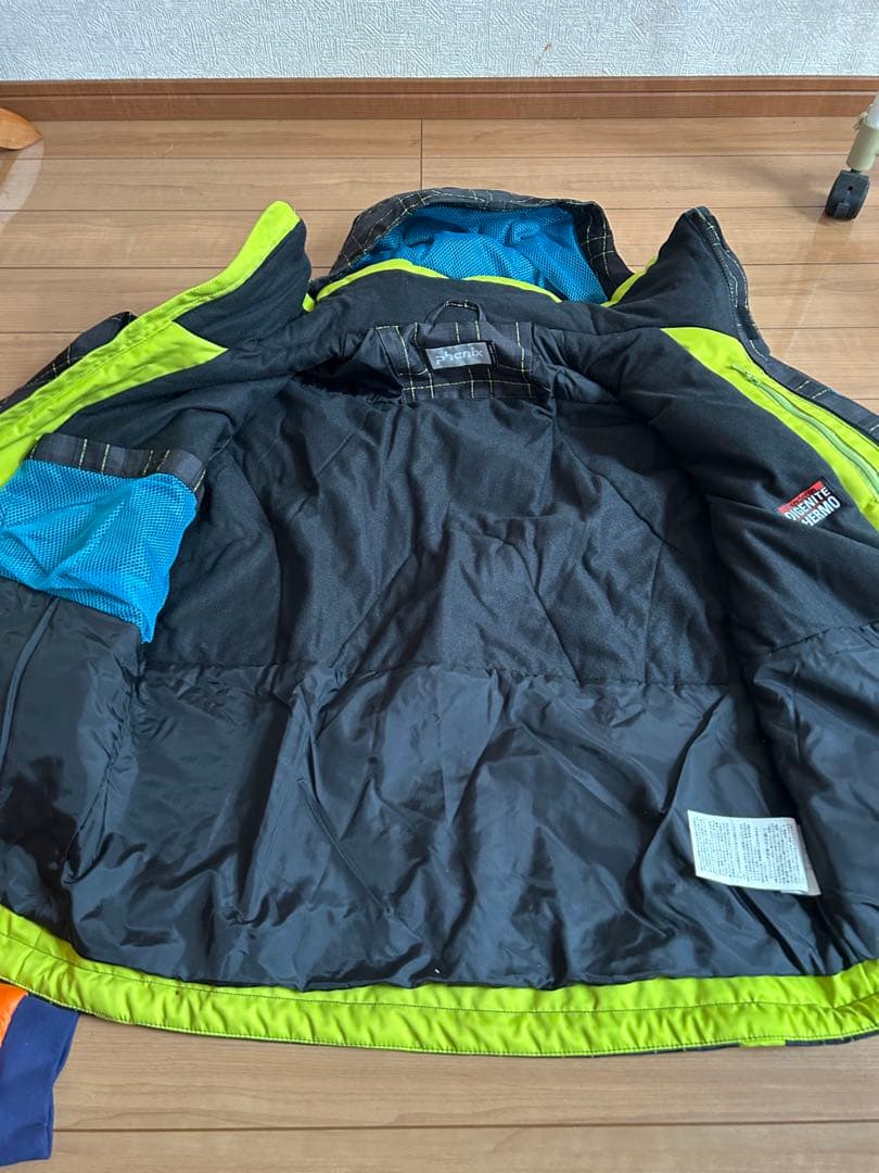 Phenix フェニックス レディース スキーウェア 上下セット　ダウン付き