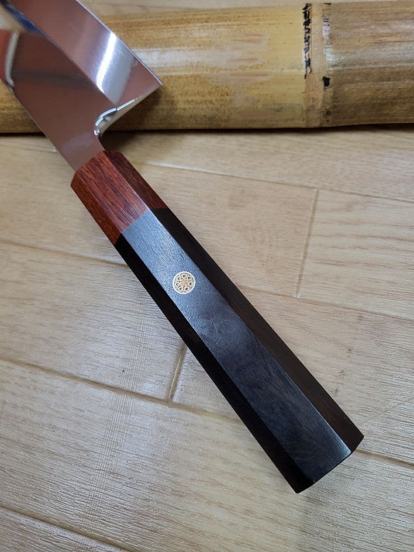 お値下げ出刃包丁 赤白檀桂黒檀柄鏡面仕様　６寸