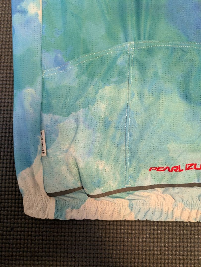 パールイズミ　イグナイト ベーシック ジャージMサイズ