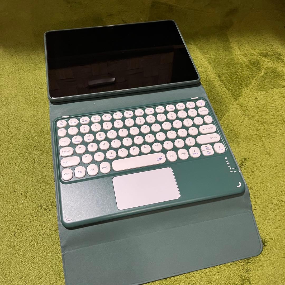 t*1様 FireHD10 第11世代 32GB タブレット　オリーブカラー